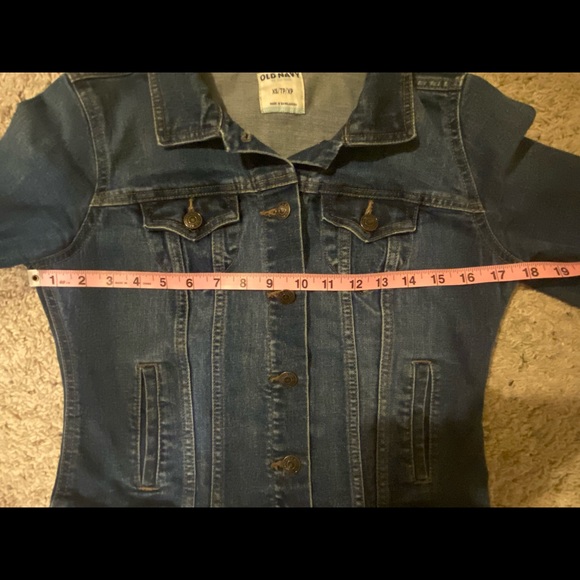 Old Navy Women’s Denim Jacket - Picture 8 of 10